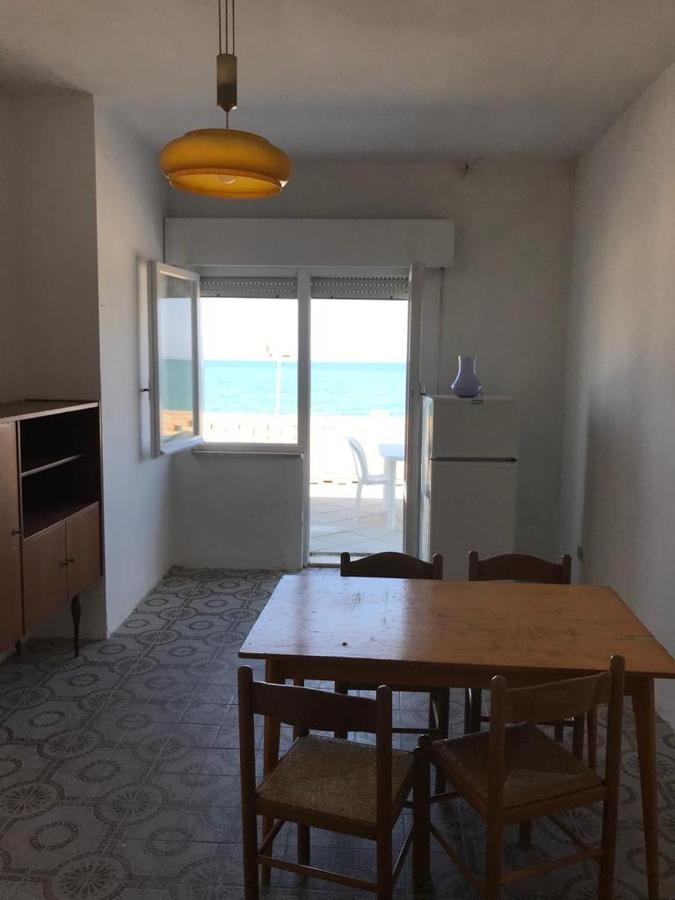 Virgola Zero Holiday Beach Lejlighed Porto Potenza Picena Eksteriør billede